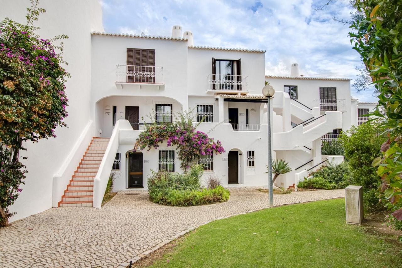 Seaside Retreat With Pool, Ac, And Fast Wi-fi Apartment