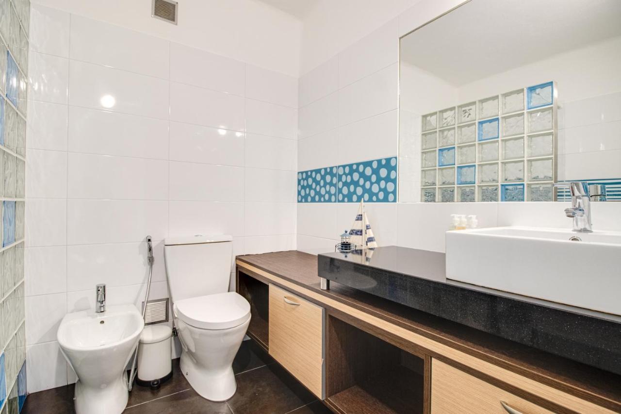 Seaside Retreat With Pool, Ac, And Fast Wi-fi Apartment Albufeira